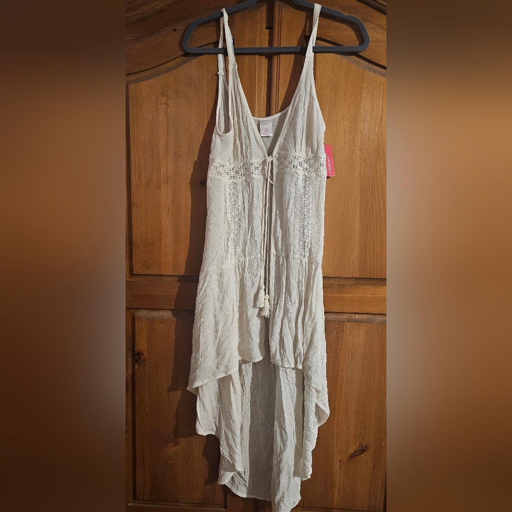 Xhilaration Cream Sleeveless High Low Bohemian Style Vest Or Coverup